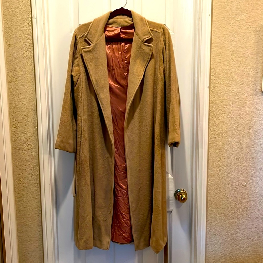Vintage 100% Cashmere Coat!